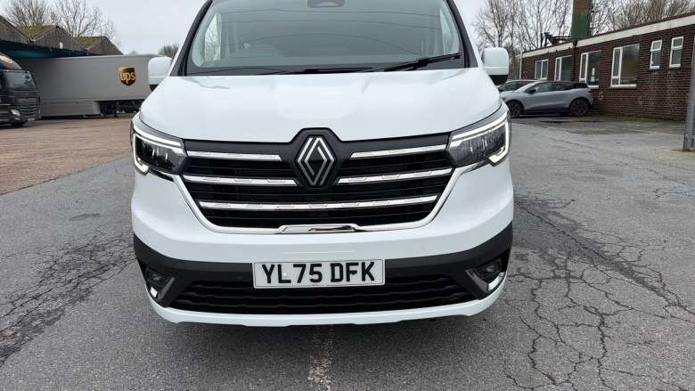 Renault Trafic Lwb Diesel LL30 Blue dCi 150 Extra Sport [Safety] Crew Van